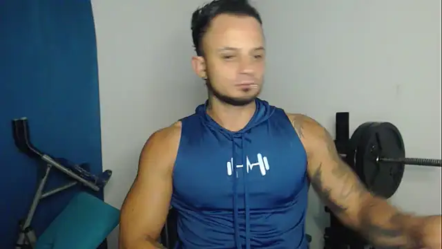 JacobJamess online show from November 18, 2025, 11:15 pm