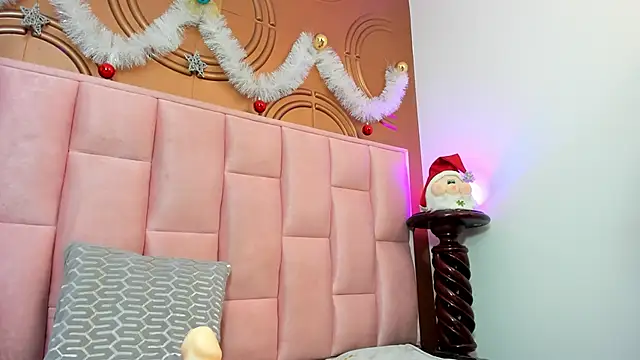 Snapshot of valeriaa19 chatting on January 3, 2025, 8:32 am valeriaa19 online show from January 3, 2025, 8:32 am