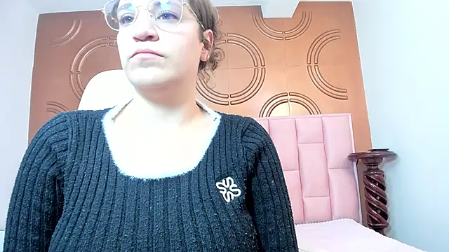 Snapshot of valeriaa19 chatting on January 18, 2025, 5:31 am valeriaa19 online show from January 18, 2025, 5:31 am