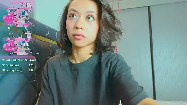 Mia Tin online show from February 2, 2025, 11:30 am