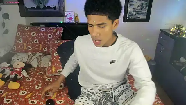 Snapshot of kimgodoy chatting on November 16, 2025, 9:31 pm kimgodoy online show from November 16, 2025, 9:31 pm