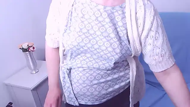 ChristaRose online show from February 14, 2025, 6:45 am