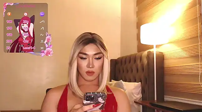 Snapshot of Local_Hoelyx chatting on February 9, 2025, 9:39 pm Local Hoelyx online show from February 9, 2025, 9:39 pm