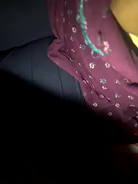 Snapshot of falooda288 chatting on September 25, 2025, 11:52 pm falooda288 online show from September 25, 2025, 11:52 pm