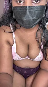 Snapshot of falooda288 chatting on February 18, 2026, 10:11 am falooda288 online show from February 18, 2026, 10:11 am