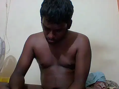 Snapshot of Slavebottombdsm09 chatting on April 4, 2026, 9:01 pm Slavebottombdsm09 online show from April 4, 2026, 9:01 pm