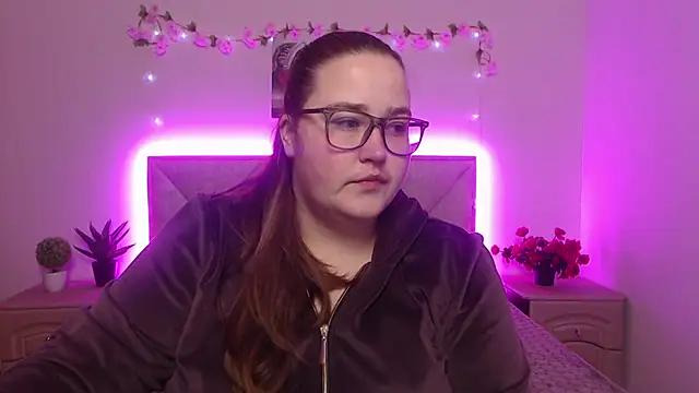 Snapshot of XX_Daniella_XX chatting on April 22, 2026, 6:27 am XX Daniella XX online show from April 22, 2026, 6:27 am