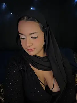 Snapshot of Maryam_yamal chatting on October 18, 2025, 9:15 pm Maryam yamal online show from October 18, 2025, 9:15 pm