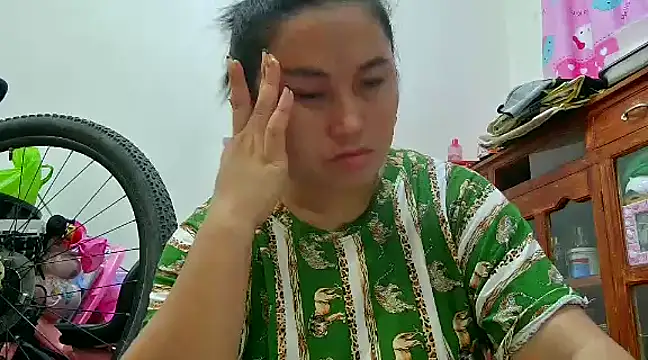 LalaiAsian online show from December 22, 2024, 5:21 pm