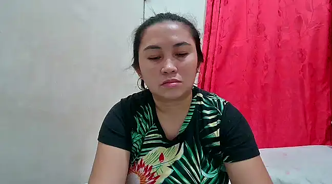 LalaiAsian online show from February 14, 2025, 4:41 pm