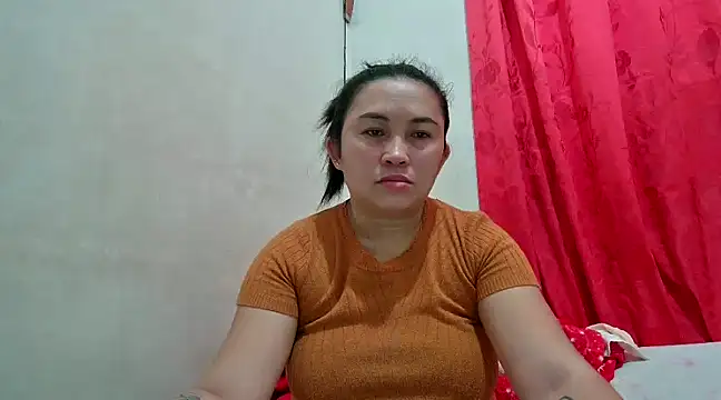 LalaiAsian online show from February 19, 2025, 2:01 am