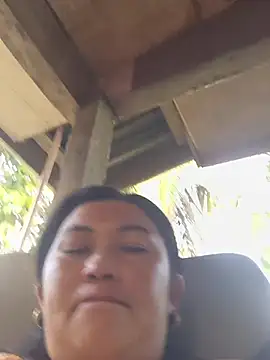 LalaiAsian online show from April 8, 2026, 8:14 am