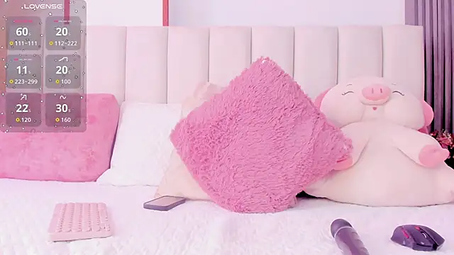 Skcarlet beckett online show from October 2, 2025, 1:40 pm