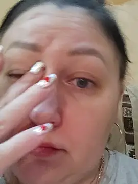 Rini333 online show from February 10, 2025, 6:45 pm