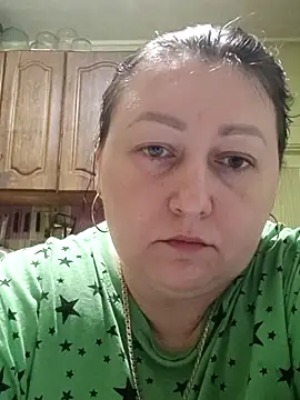 Rini333 online show from March 17, 2025, 9:23 pm