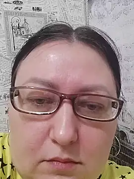 Rini333 online show from September 12, 2025, 9:53 am