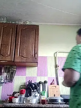 Rini333 online show from March 11, 2026, 2:23 pm