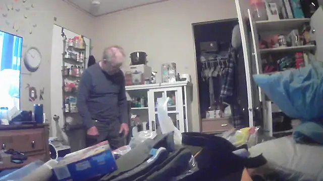 jck1m0t online show from October 22, 2025, 2:01 am