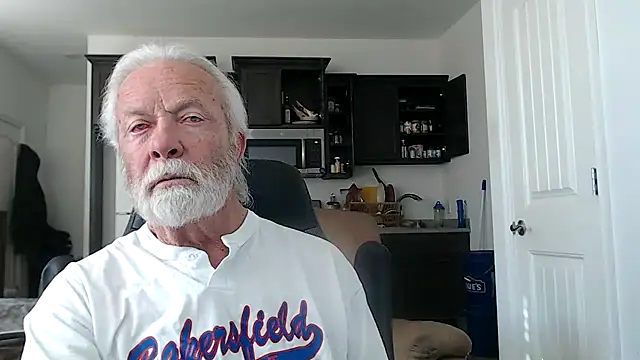 rockpoint69 online show from December 18, 2024, 8:47 pm