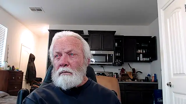 rockpoint69 online show from February 11, 2025, 7:16 pm