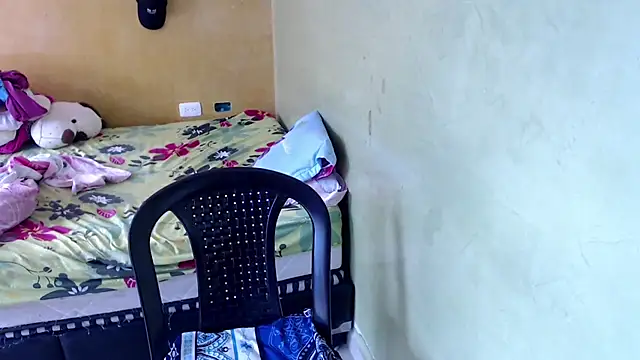 yulieth bbw online show from February 25, 2025, 6:31 pm