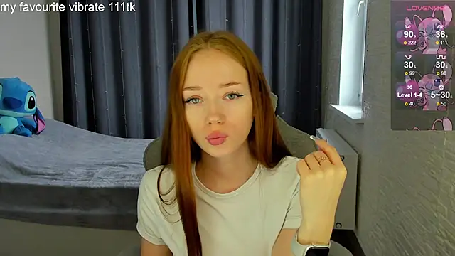 Hot Mia  online show from March 11, 2025, 11:55 am