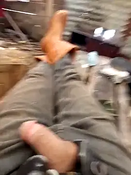 Yaramaz331 online show from April 12, 2026, 11:04 am