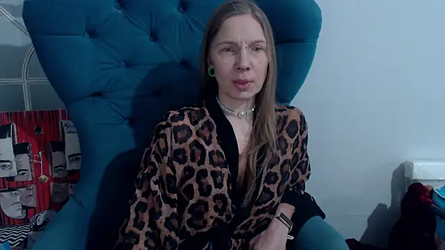 alexandra zaryanova online show from February 26, 2025, 5:50 pm