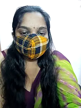 Snapshot of lovely-latha chatting on January 7, 2025, 3:33 pm lovely-latha online show from January 7, 2025, 3:33 pm