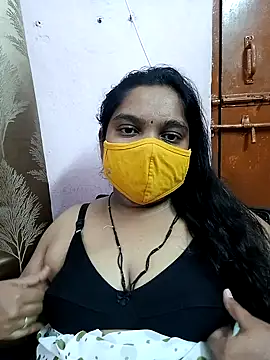 Snapshot of lovely-latha chatting on February 10, 2025, 6:45 pm lovely-latha online show from February 10, 2025, 6:45 pm