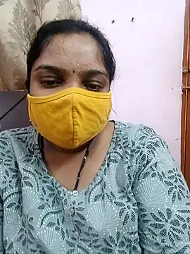 Snapshot of lovely-latha chatting on February 14, 2025, 11:21 am lovely-latha online show from February 14, 2025, 11:21 am