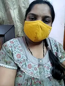 Snapshot of lovely-latha chatting on February 14, 2025, 6:40 pm lovely-latha online show from February 14, 2025, 6:40 pm