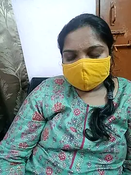 Snapshot of lovely-latha chatting on February 21, 2025, 4:59 pm lovely-latha online show from February 21, 2025, 4:59 pm