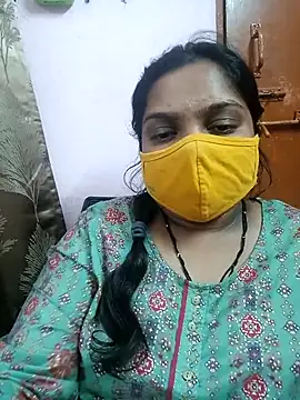 Snapshot of lovely-latha chatting on February 22, 2025, 11:02 am lovely-latha online show from February 22, 2025, 11:02 am