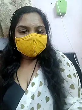 Snapshot of lovely-latha chatting on March 15, 2025, 10:24 am lovely-latha online show from March 15, 2025, 10:24 am