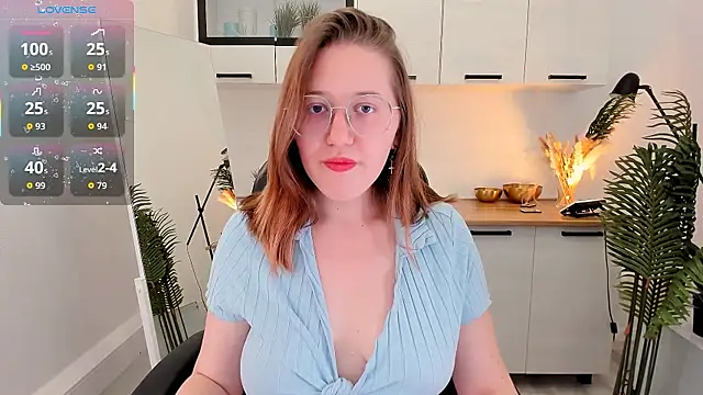 Charmy Gracy online show from March 30, 2026, 2:07 pm