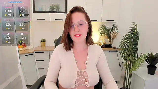 Snapshot of Charmy_Gracy chatting on April 29, 2026, 6:14 pm Charmy Gracy online show from April 29, 2026, 6:14 pm