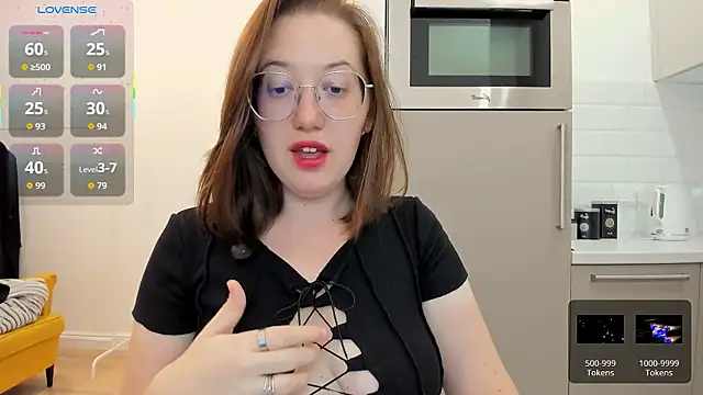 Snapshot of Charmy_Gracy chatting on July 20, 2026, 8:50 am Charmy Gracy online show from July 20, 2026, 8:50 am