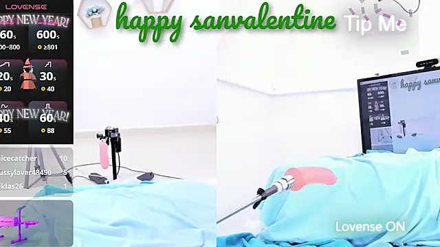 naty girl  online show from February 14, 2025, 2:28 am