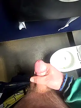 WhiteMeat069 online show from February 18, 2025, 5:09 am