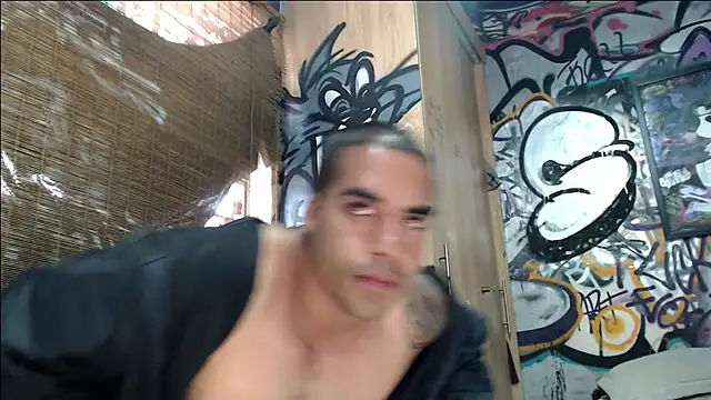 Snapshot of Justin_Frank chatting on August 1, 2026, 4:39 pm Justin Frank online show from August 1, 2026, 4:39 pm