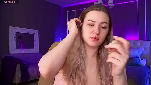 elinanortas online show from November 5, 2025, 1:16 am