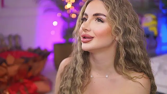 Snapshot of AshleySinn chatting on January 24, 2025, 8:54 pm AshleySinn online show from January 24, 2025, 8:54 pm