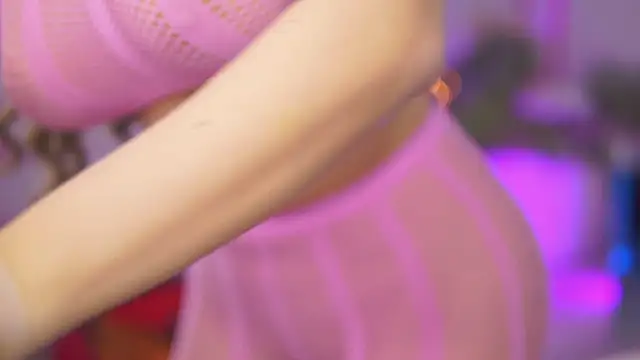 Snapshot of AshleySinn chatting on January 29, 2025, 8:04 pm AshleySinn online show from January 29, 2025, 8:04 pm