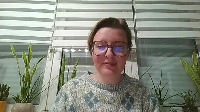 LiquidLeonie online show from March 31, 2026, 12:12 am