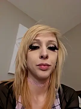 AmethystFoxx online show from February 17, 2025, 5:53 pm