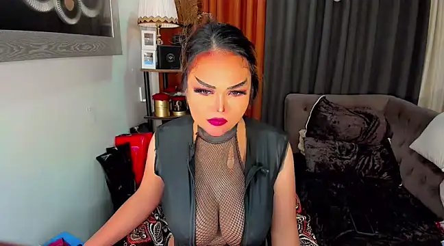 Snapshot of AsianHotieTS chatting on January 21, 2025, 11:24 pm AsianHotieTS online show from January 21, 2025, 11:24 pm