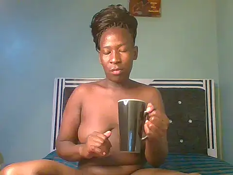 Snapshot of blackcuteebony chatting on November 26, 2025, 5:08 am blackcuteebony online show from November 26, 2025, 5:08 am