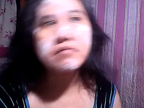 sweetsosie18 online show from October 16, 2025, 10:49 am