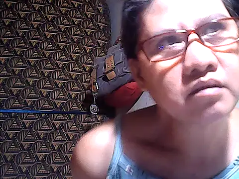 Snapshot of sweetsosie18 chatting on June 10, 2026, 12:59 pm sweetsosie18 online show from June 10, 2026, 12:59 pm